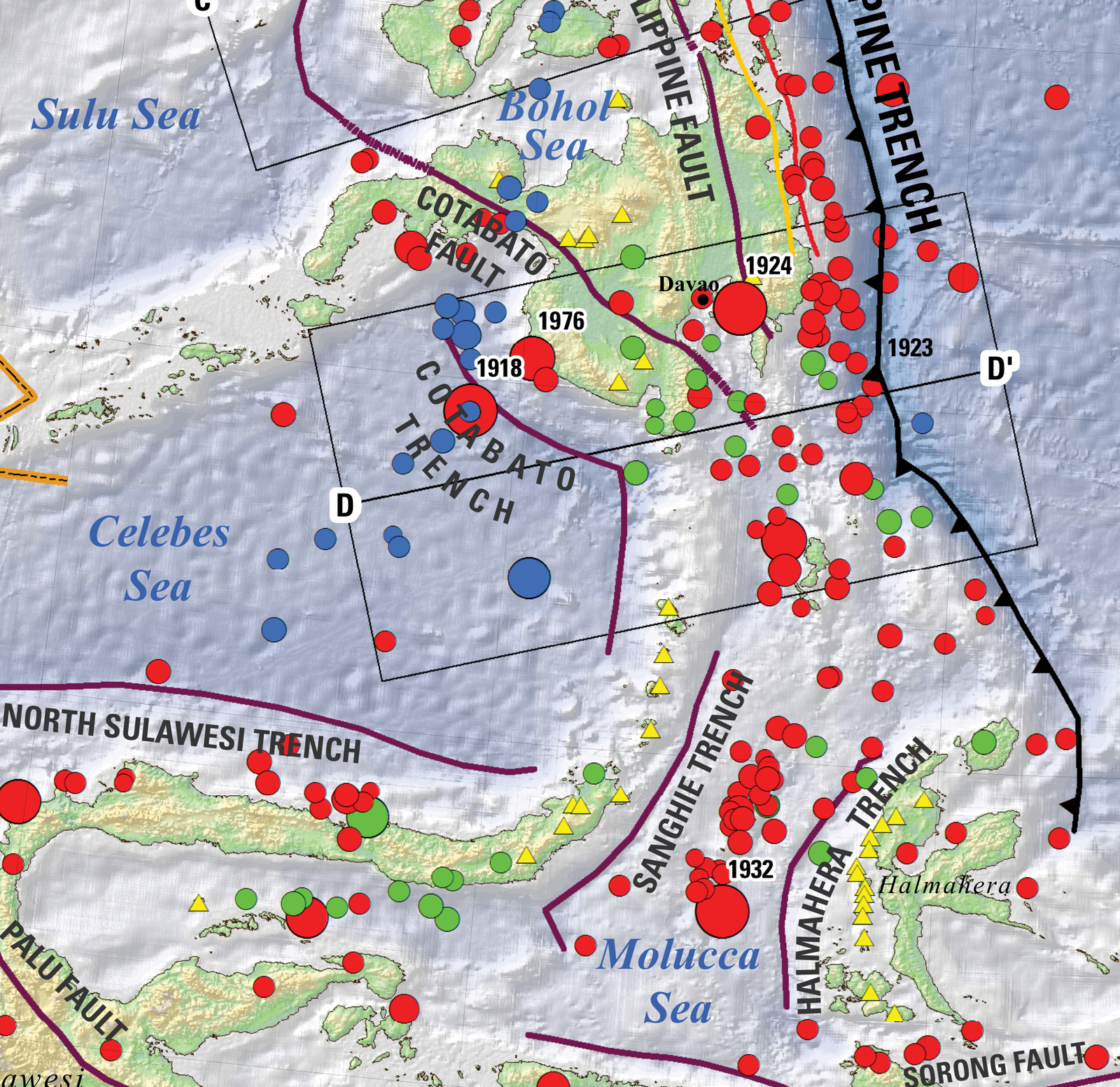 USGS 出版图件:菲律宾南部至摩鹿加海的板块边界与 1900—2012 年地震活动